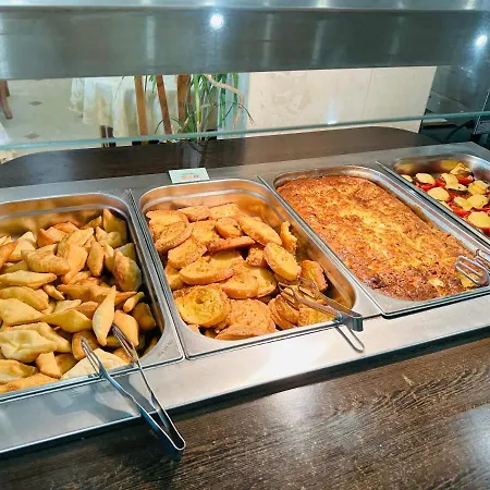 מלון Sunny Day Club 3*