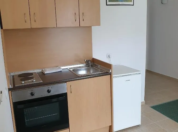 Sunny Day Club 3* Sluneční pobřeží