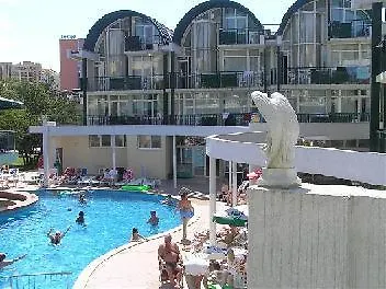 Sunny Day Club 3* Sluneční pobřeží