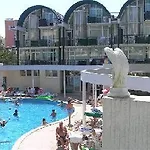 Sunny Day Club 3* サニービーチ