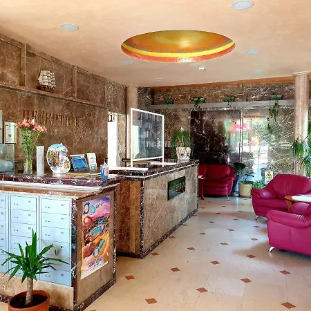 Sunny Day Club Hotell