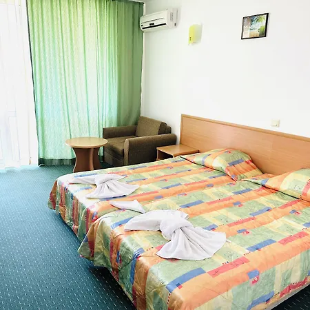Sunny Day Club Hotel