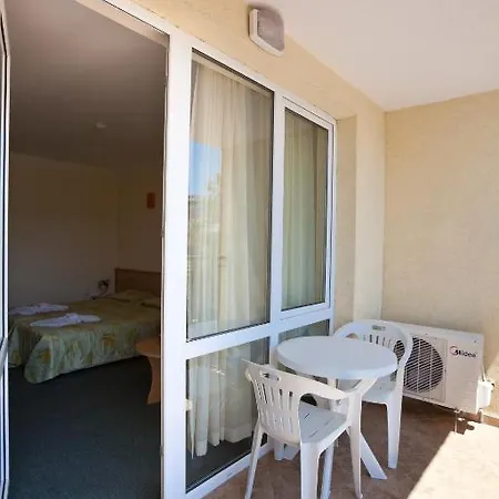 Sunny Day Club Hotell Slăntjev Brjag