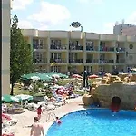 Sunny Day Club Szálloda 3*